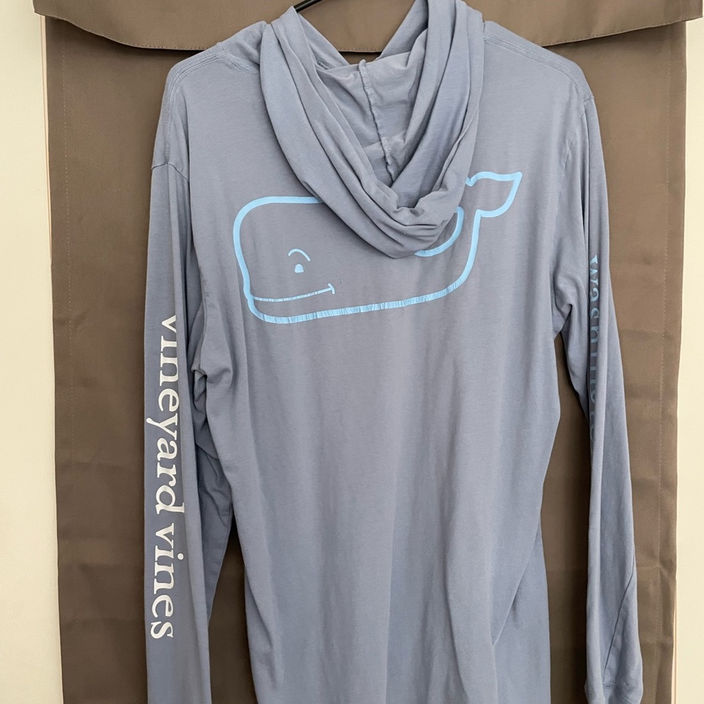 Long sleeve hooded tee